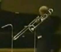 林德伯格长号演奏视频【查尔达斯】