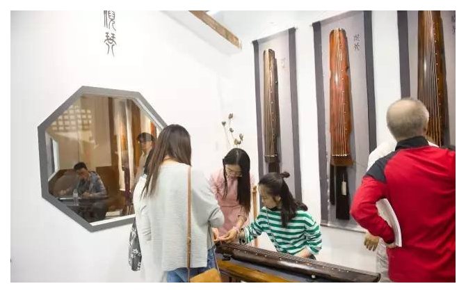 一个古琴老师的挑琴小窍门