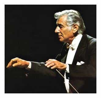 指挥家：伦纳德·伯恩斯坦个人简介及照片