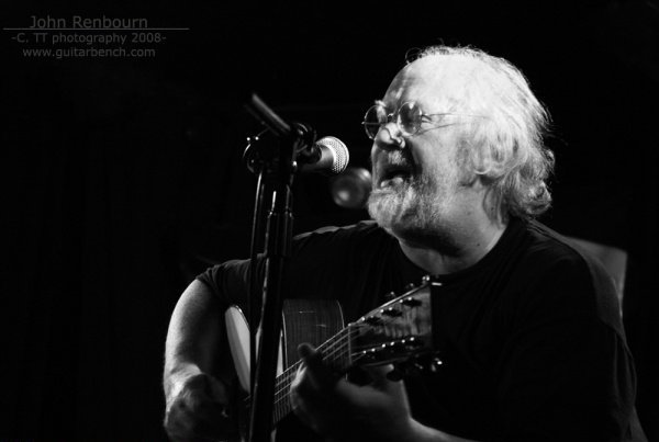 英国著名的指弹吉他手约翰·伦伯恩（John Renbourn）简介