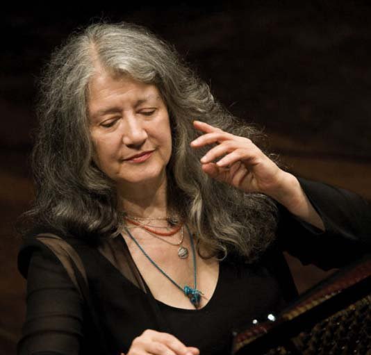 阿根廷钢琴家玛塔·阿格里奇（Martha Argerich）简介