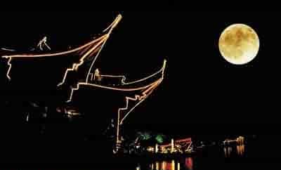 民乐平湖秋月介绍