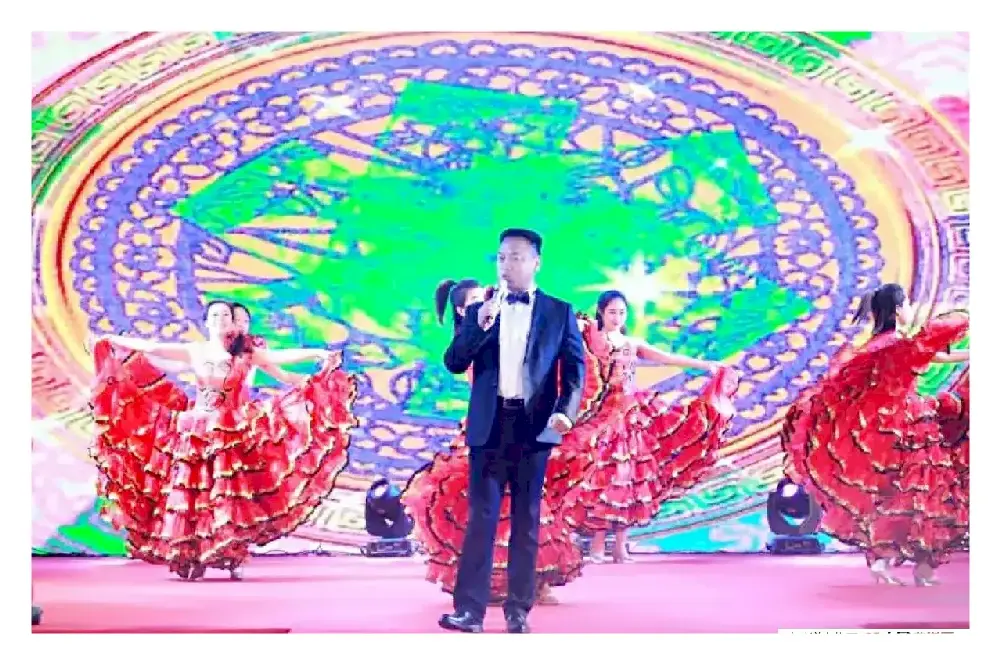 西南娄梁之歌（郝立勇）